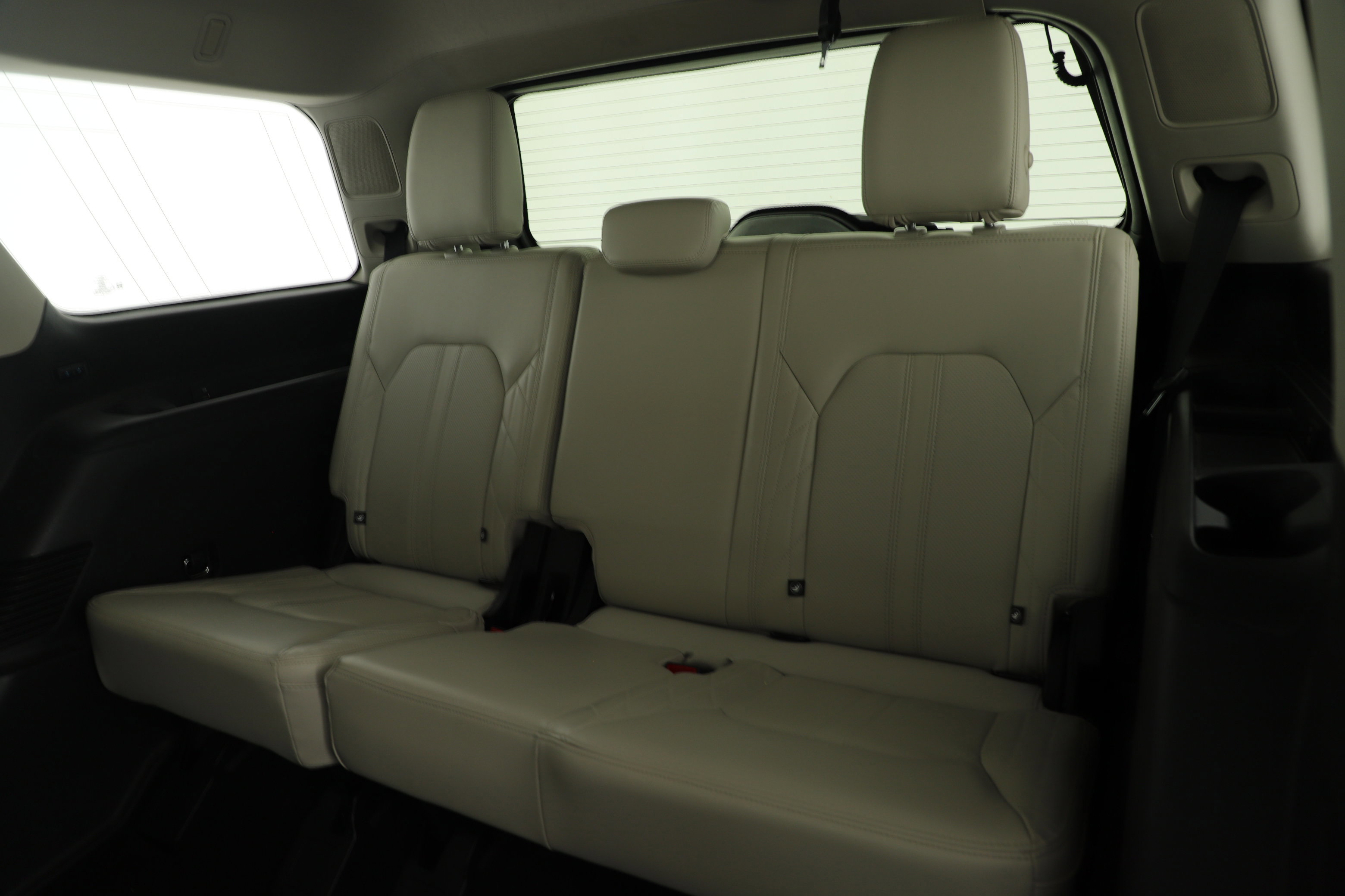 Certified 2019 Ford Expedition Platinum image 23