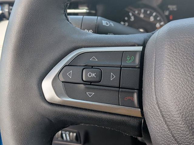 Used 2025 Jeep Compass Limited AWD/4WD image 19