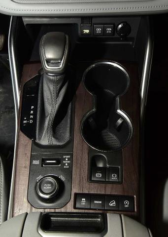 Used 2021 Toyota Highlander Limited image 18