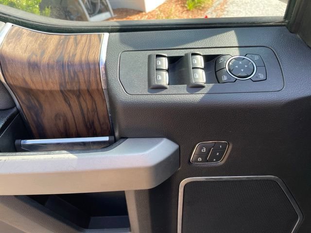 Certified 2019 Ford F150 Lariat w/ Trailer Tow Package AWD/4WD image 17