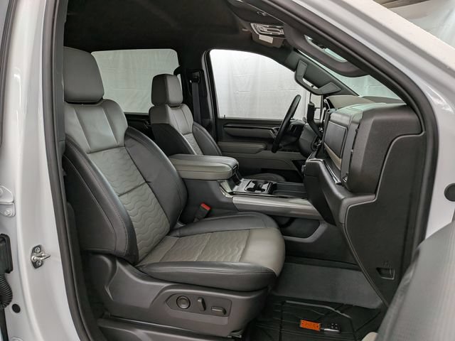 Used 2026 Chevrolet Silverado 2500 ZR2 AWD/4WD image 26