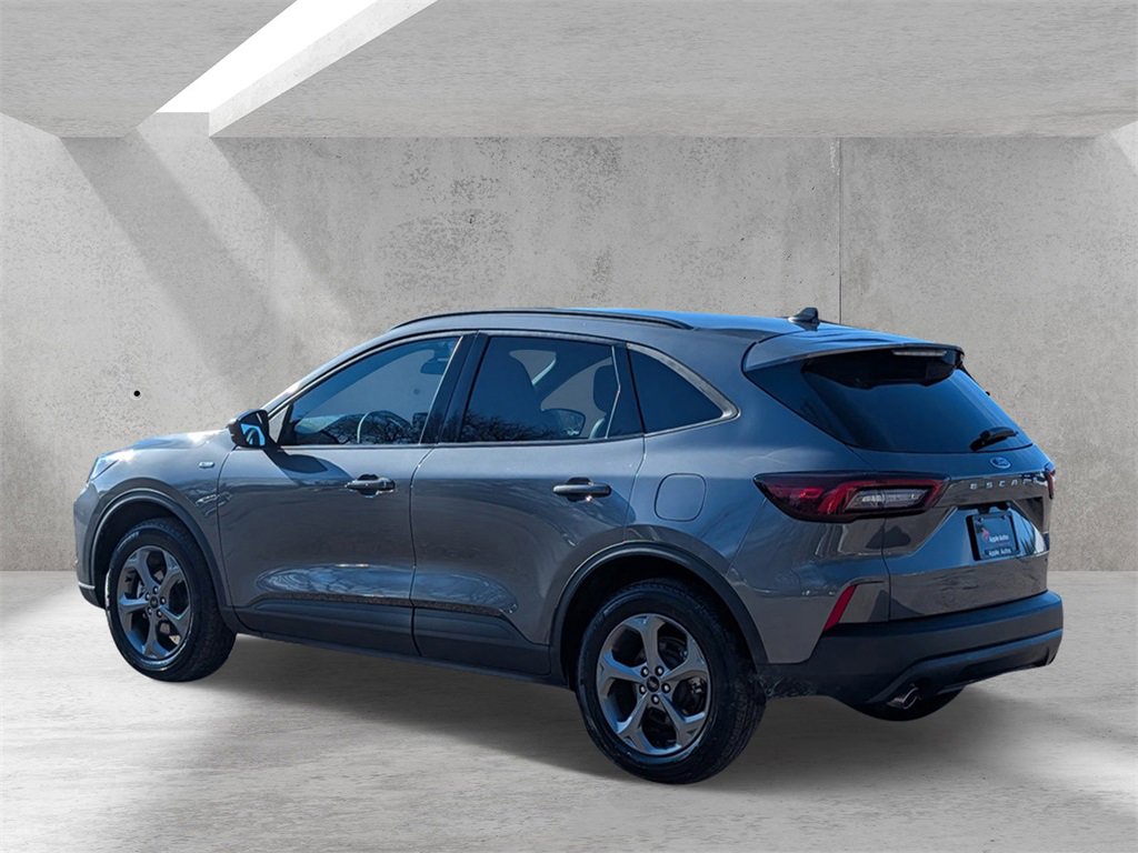 Certified 2025 Ford Escape ST-Line image 4