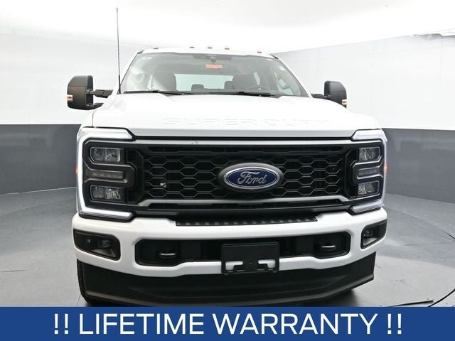 Certified 2026 Ford F250 XL w/ STX Appearance Package AWD/4WD image 3