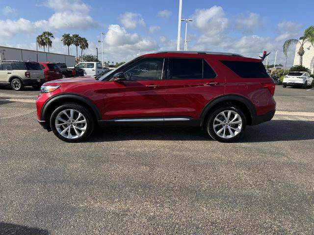 Certified 2023 Ford Explorer Platinum w/ Technology Package AWD/4WD image 8