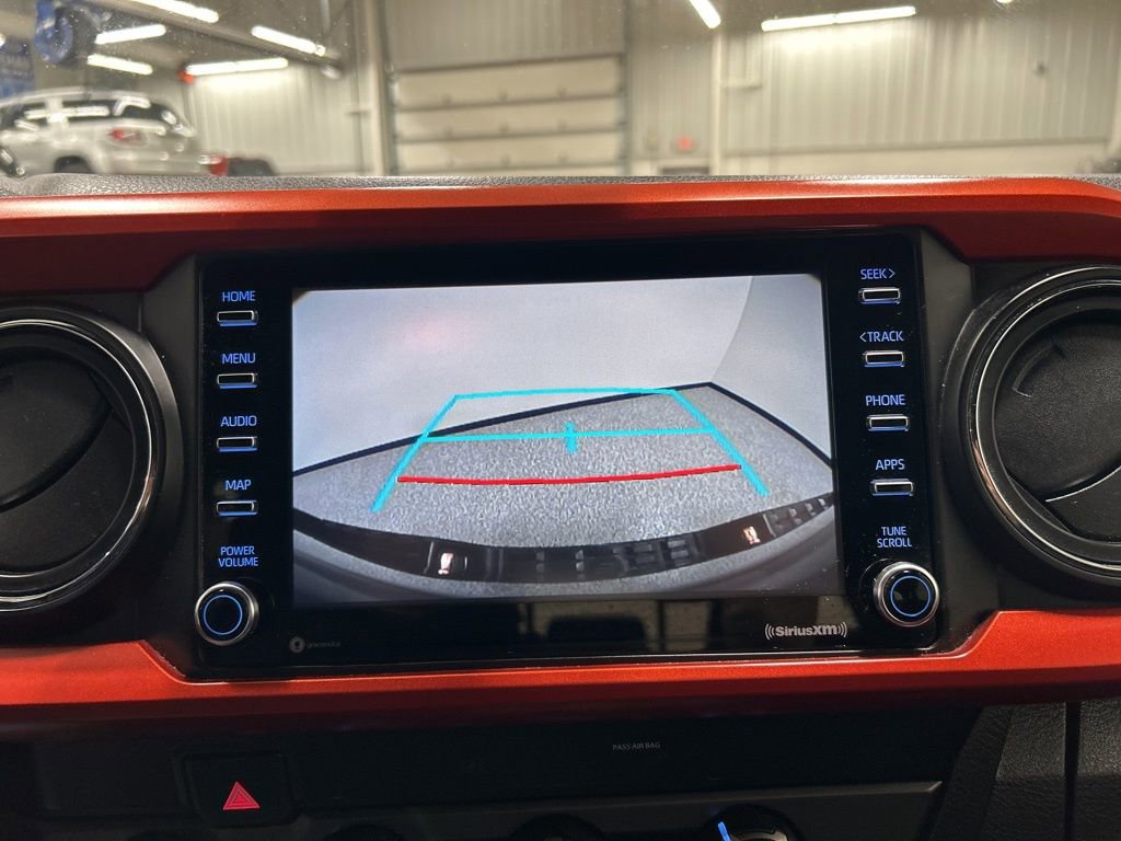 Used 2020 Toyota Tacoma TRD Sport image 19