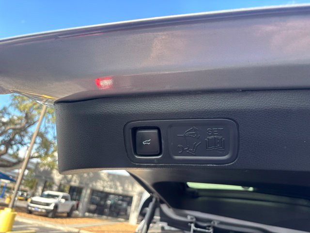 Certified 2021 Ford Expedition XLT RWD image 16