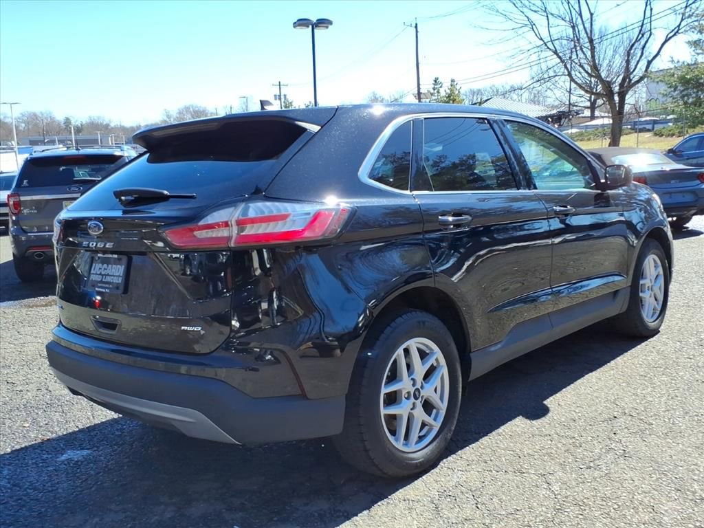 Certified 2022 Ford Edge SEL w/ Convenience Package image 6