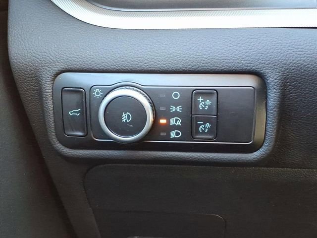 Certified 2023 Ford Explorer XLT w/ Equipment Group 202A image 34
