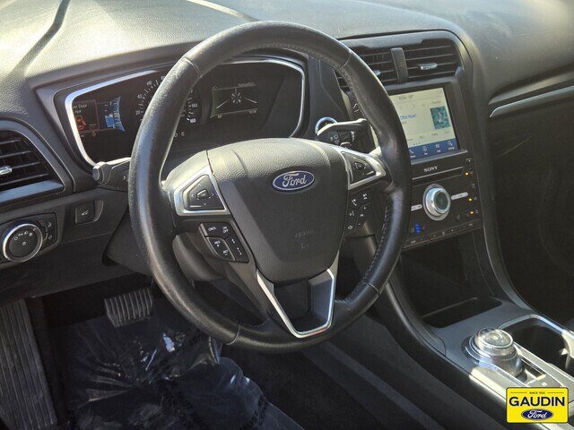 Certified 2020 Ford Fusion Titanium AWD/4WD image 19