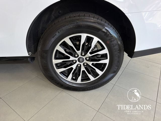 Certified 2025 Ford Expedition Platinum AWD/4WD image 33