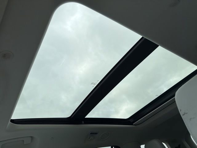 Certified 2025 Ford Explorer Platinum w/ LUX Leather Package image 47