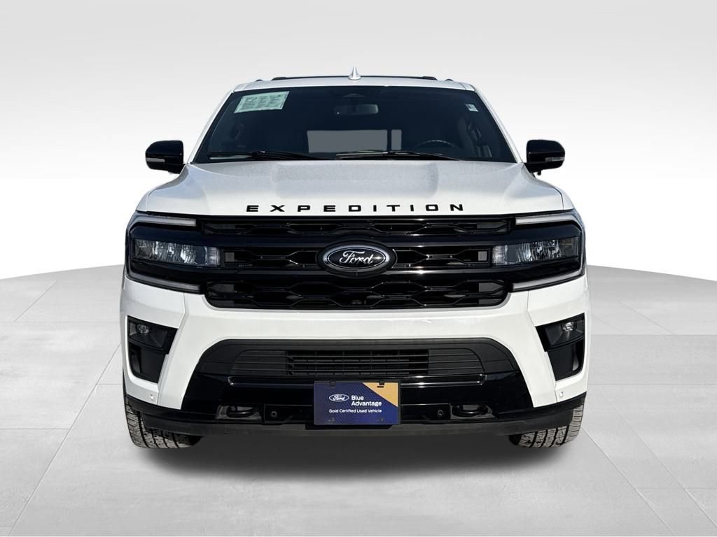 Certified 2022 Ford Expedition Max Limited image 4