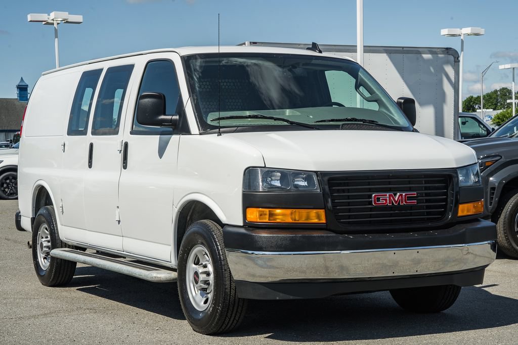 Used 2024 GMC Savana 2500 w/ Driver Convenience Package