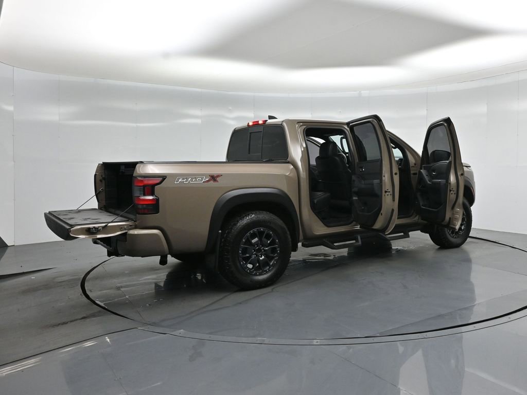 Used 2022 Nissan Frontier Pro-X w/ Pro-X Premium Package RWD image 5