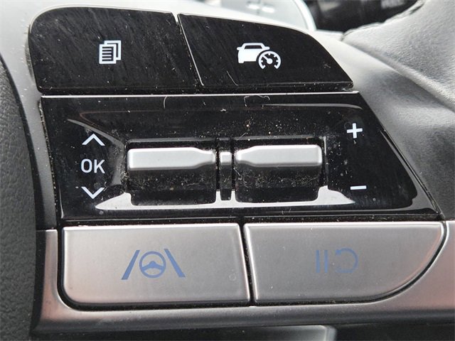 Used 2022 Hyundai Santa Cruz SEL Premium w/ Cargo Package image 13