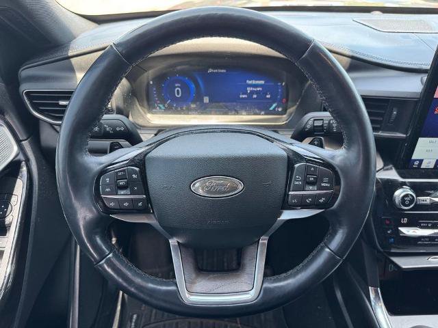 Certified 2021 Ford Explorer Platinum w/ Equipment Group 601A AWD/4WD image 14