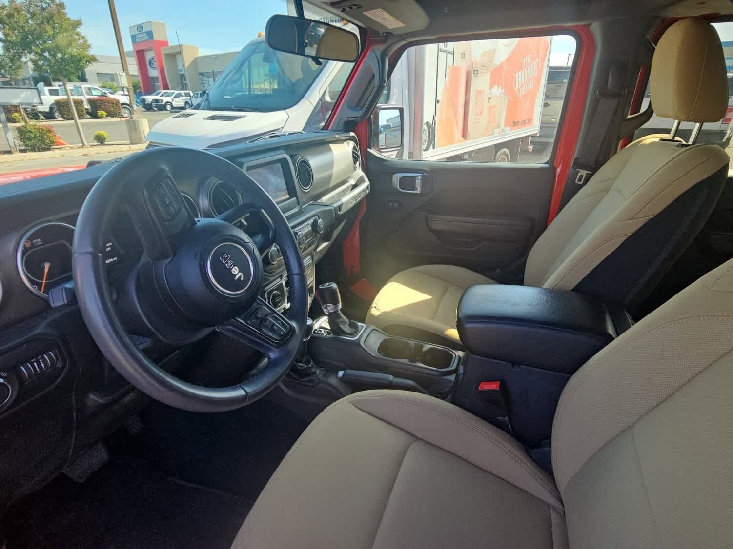 Used 2018 Jeep Wrangler Unlimited Sport S AWD/4WD image 14