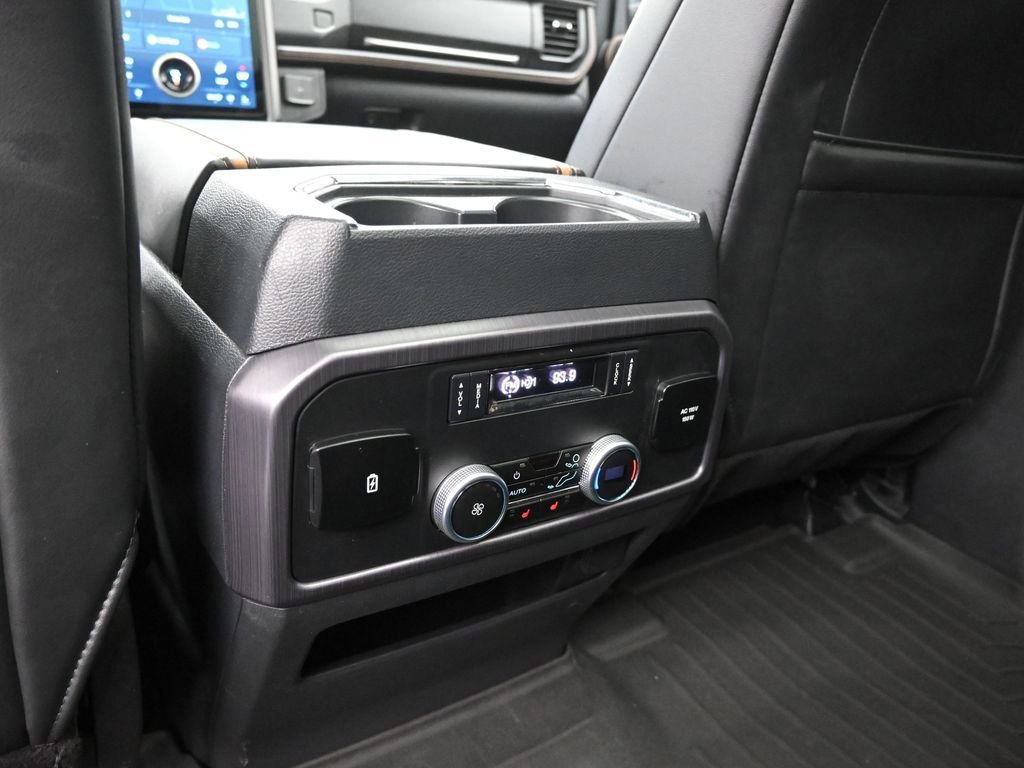 Certified 2023 Ford Expedition Platinum image 43