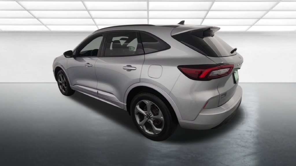 Certified 2024 Ford Escape ST-Line AWD/4WD image 7