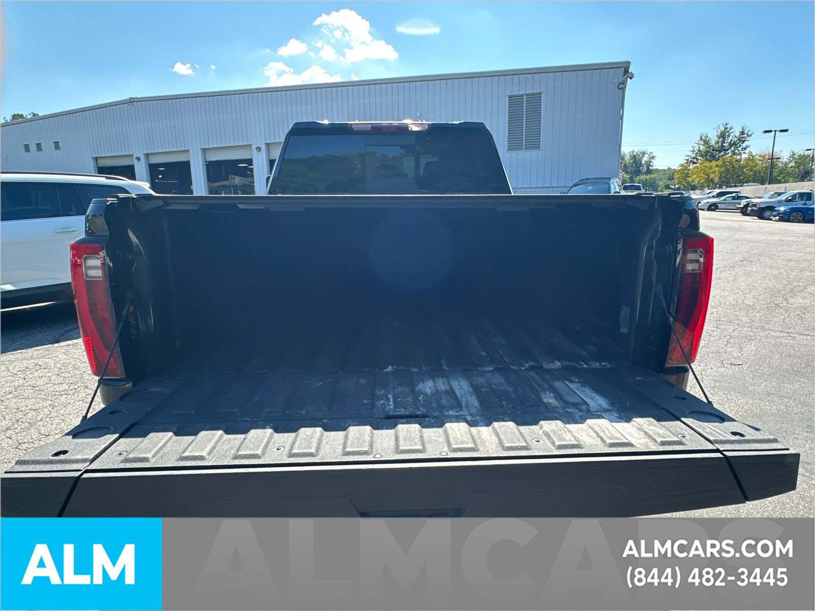 Used 2024 GMC Sierra 2500 Denali w/ Denali Reserve Package AWD/4WD image 21