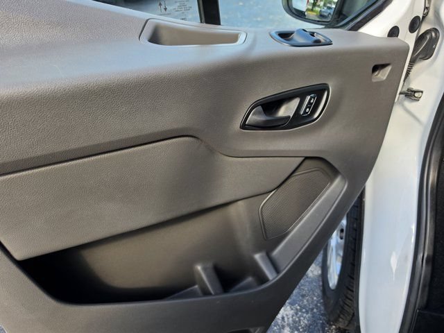 Certified 2025 Ford Transit 350 XLT RWD image 20