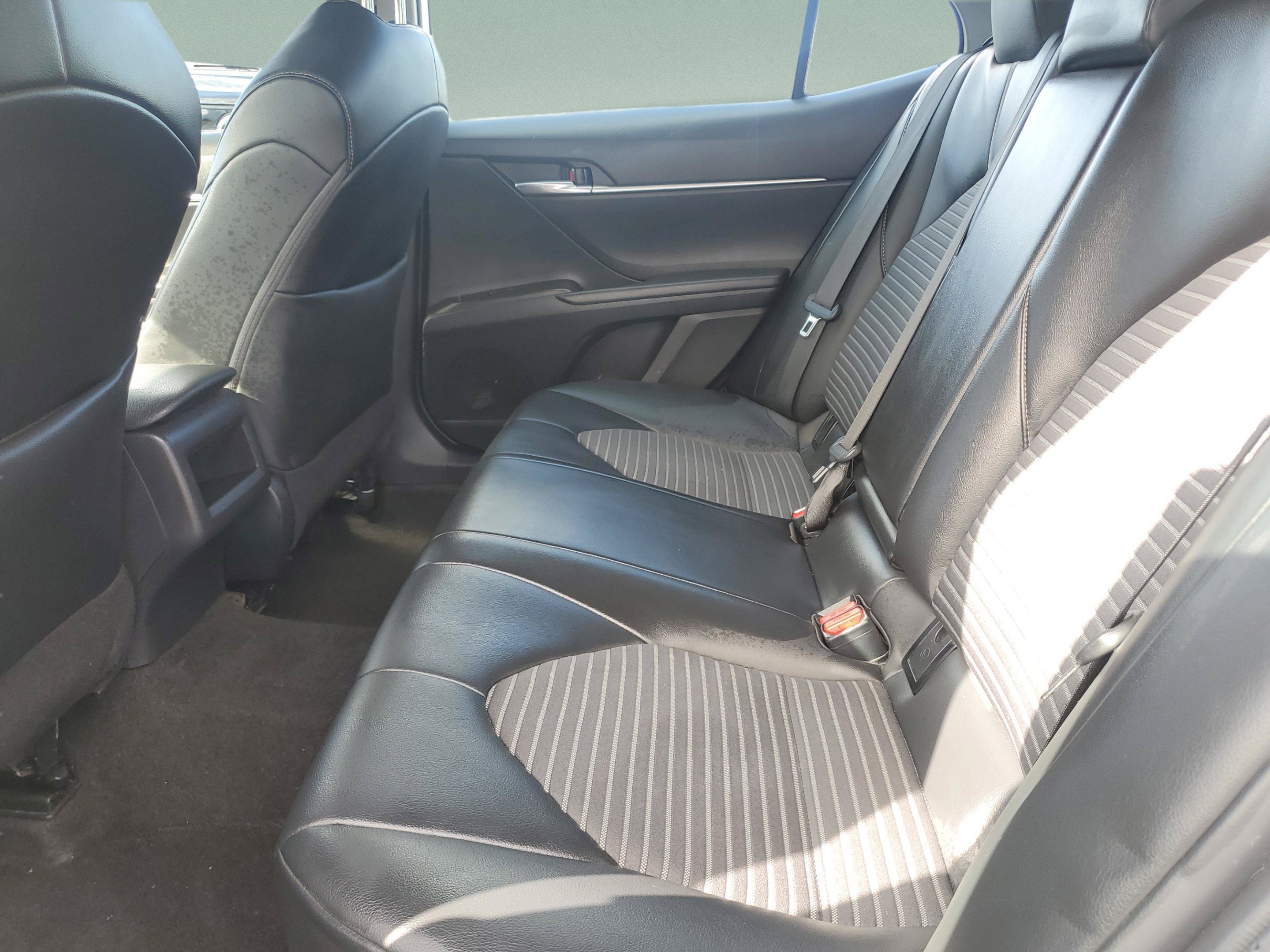 Used 2024 Toyota Camry SE FWD image 8