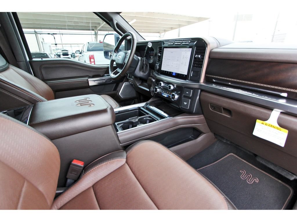 Certified 2024 Ford F250 King Ranch w/ FX4 Off-Road Package AWD/4WD image 28