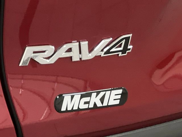 Used 2021 Toyota RAV4 Limited image 19