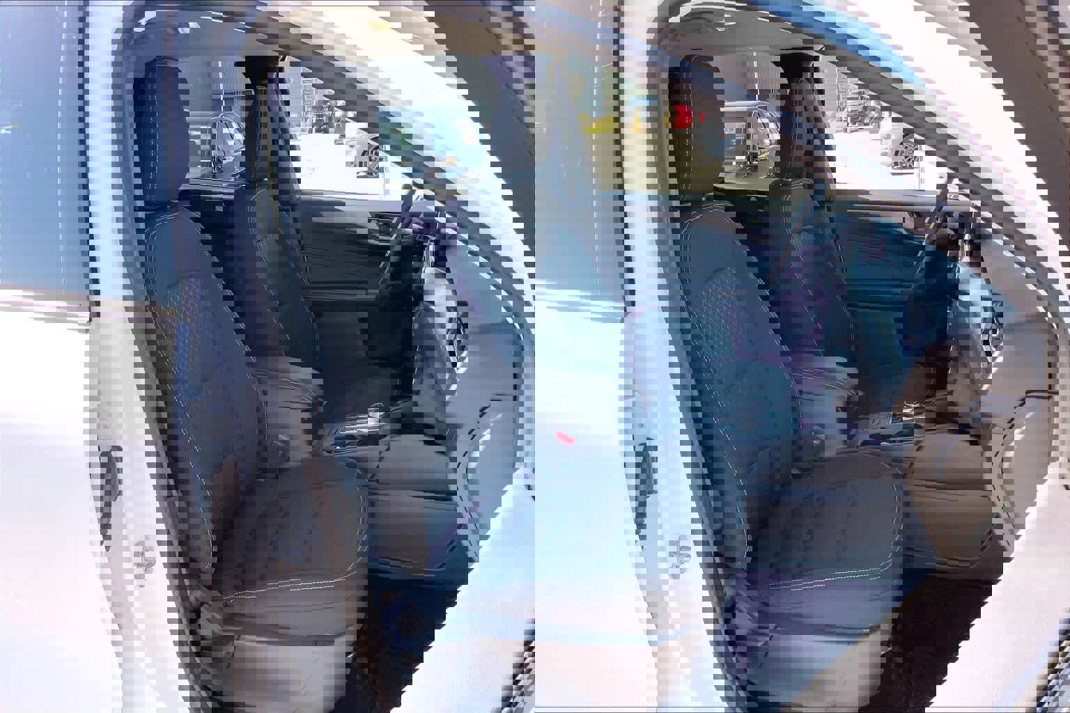 Certified 2025 Ford Escape Active image 9