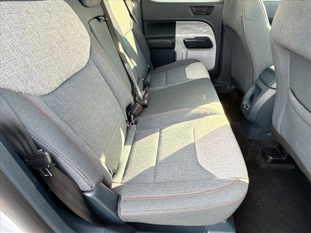 Certified 2024 Ford Maverick XLT image 18