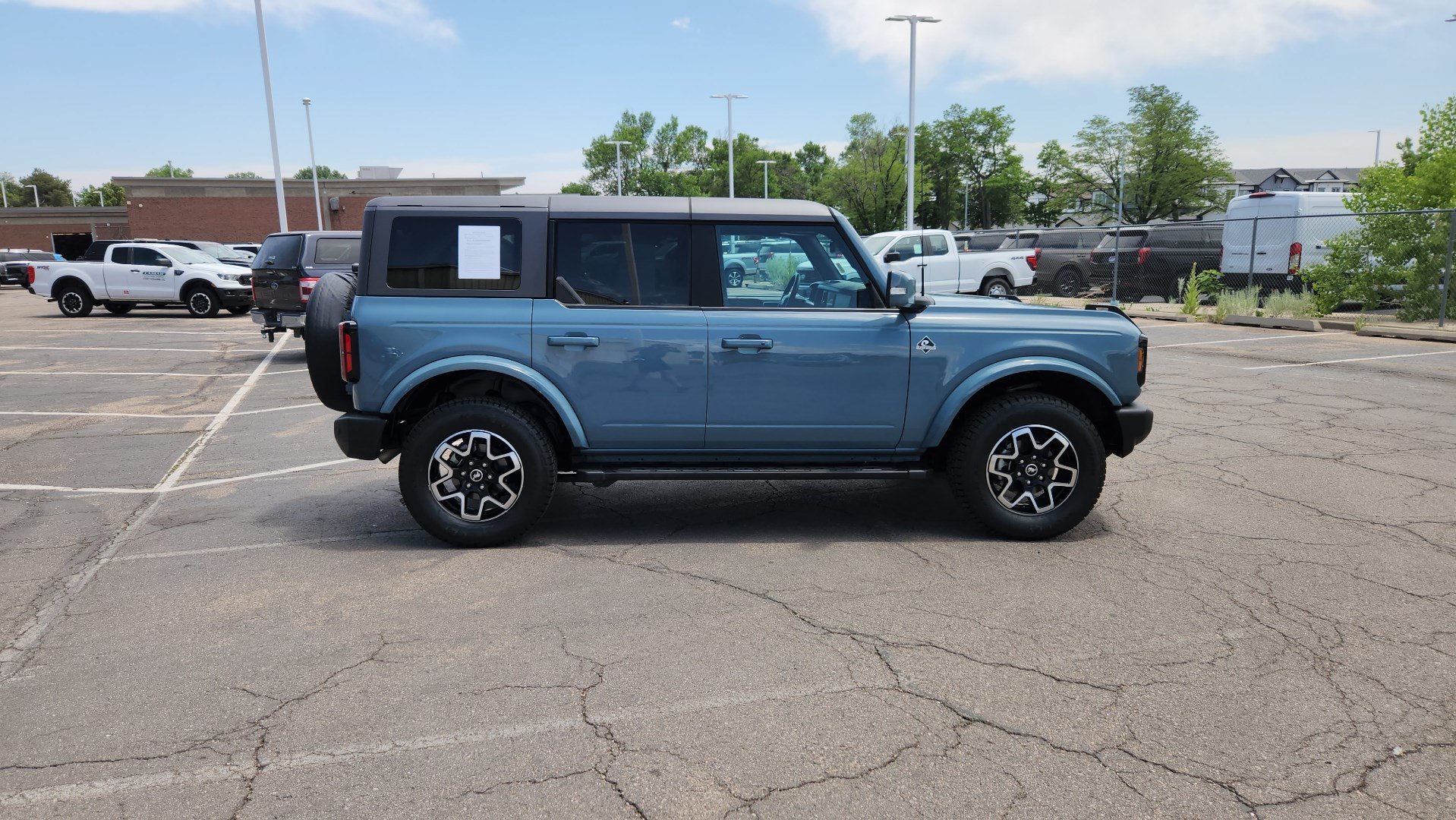 Certified 2023 Ford Bronco Outer Banks AWD/4WD image 13