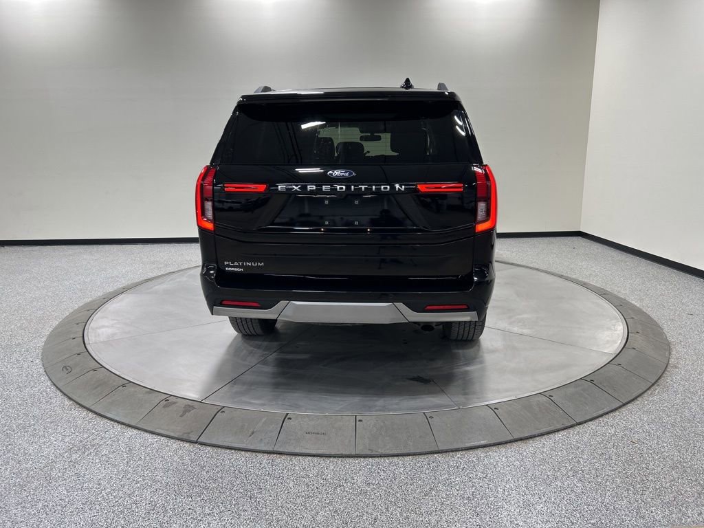 Certified 2025 Ford Expedition Platinum image 9