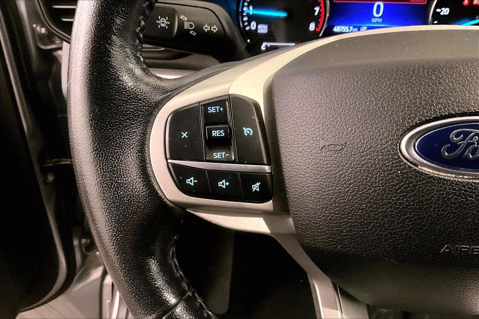 Certified 2021 Ford Explorer XLT image 17