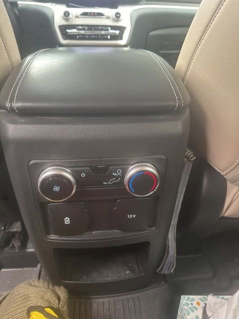 Certified 2021 Ford Explorer XLT w/ Equipment Group 202A AWD/4WD image 28