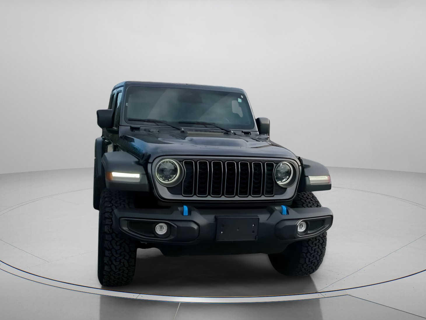 Used 2025 Jeep Wrangler Rubicon w/ Convenience Group image 4