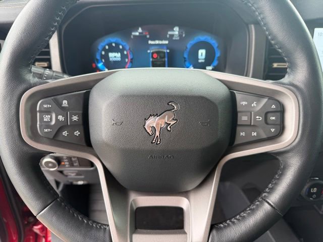 Certified 2025 Ford Bronco Badlands AWD/4WD image 13