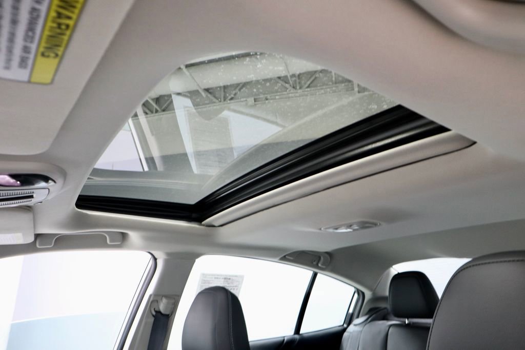 Used 2025 Subaru Legacy Limited image 25