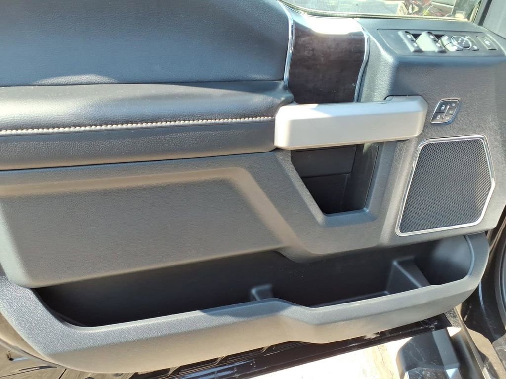 Certified 2022 Ford F250 Lariat w/ Chrome Package AWD/4WD image 13