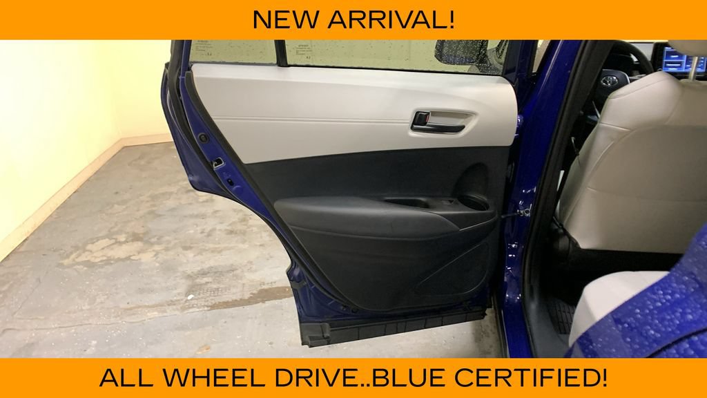 Used 2022 Toyota Corolla Cross LE AWD/4WD image 21