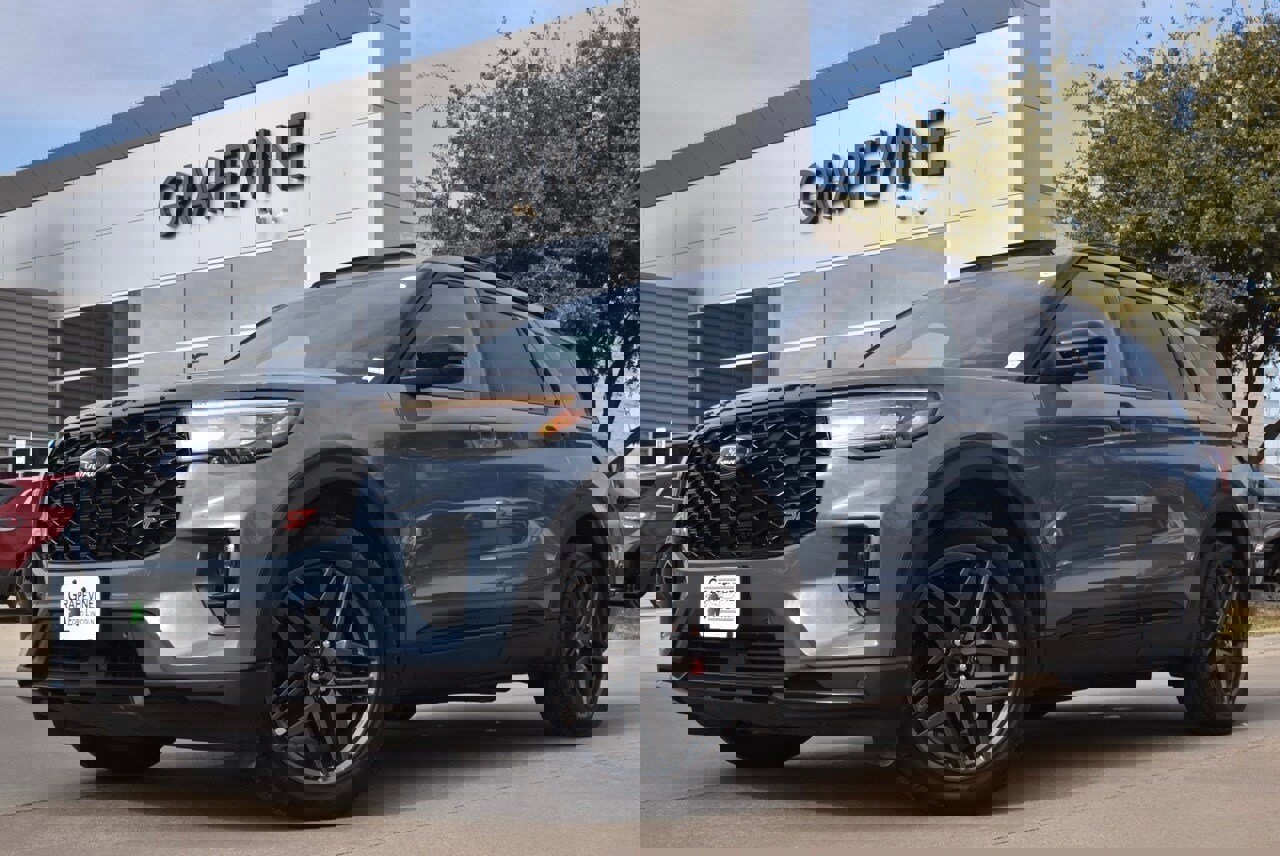 Certified 2025 Ford Explorer ST image 1