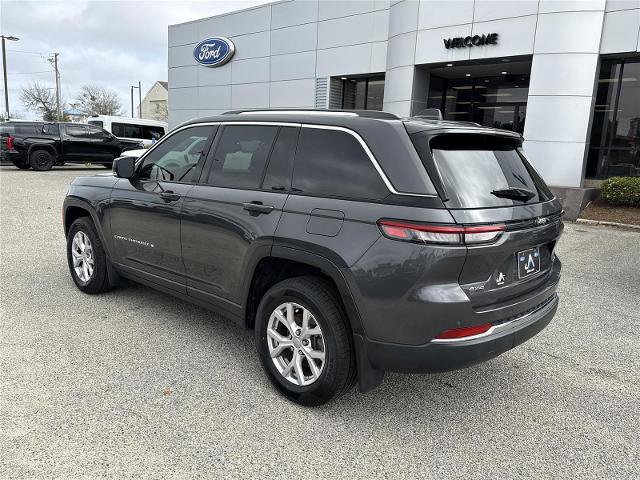 Used 2022 Jeep Grand Cherokee Limited w/ MOPAR Finishing Package image 4