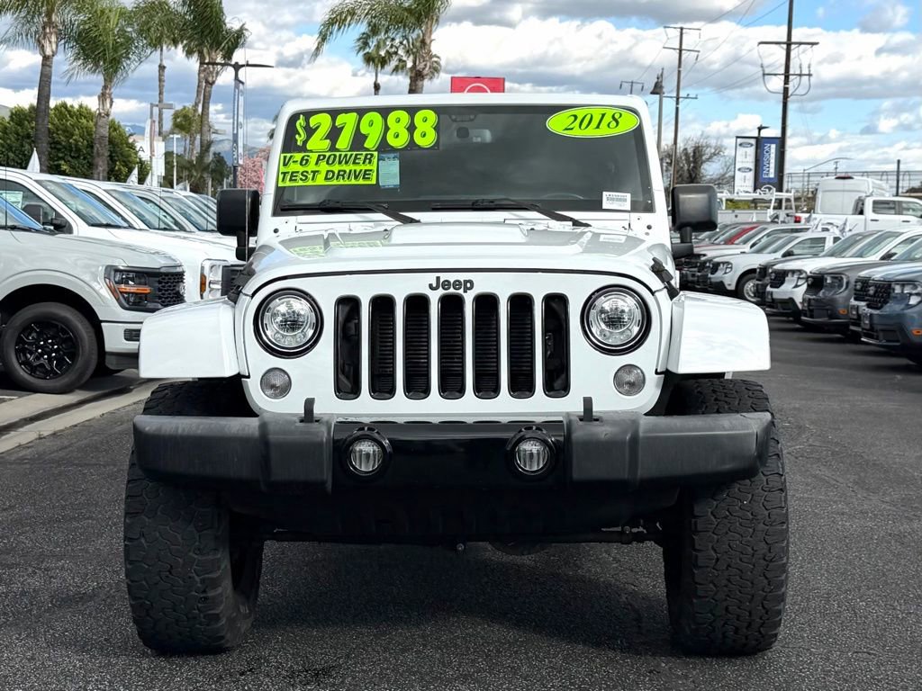 Used 2018 Jeep Wrangler Unlimited Sahara image 4