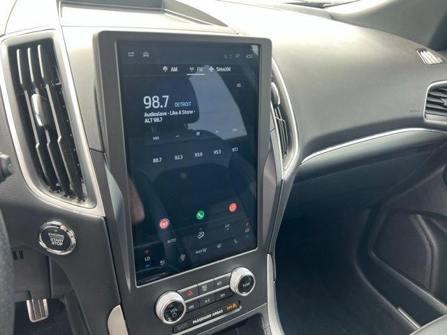 Certified 2024 Ford Edge ST-Line AWD/4WD image 12
