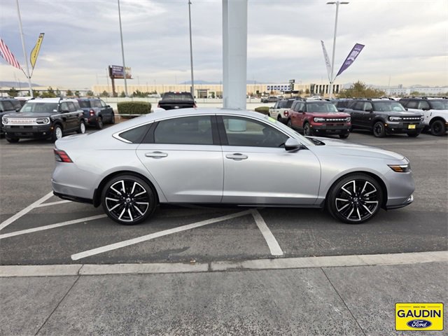 Used 2024 Honda Accord Touring image 6