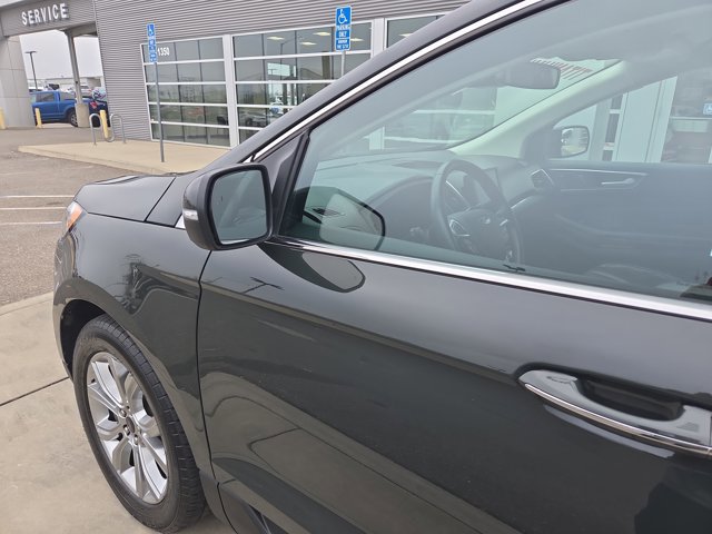 Certified 2024 Ford Edge Titanium image 10