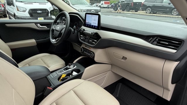 Certified 2020 Ford Escape SEL AWD/4WD image 23