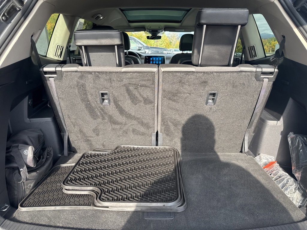 Used 2024 Volkswagen Atlas SEL image 25