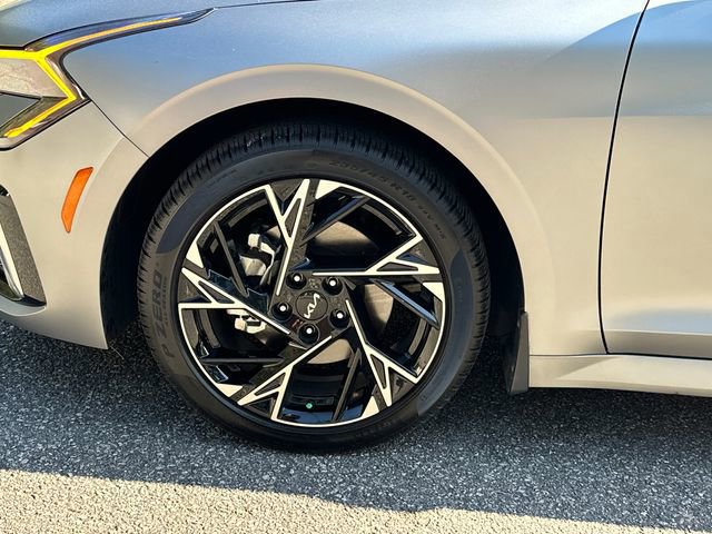 Used 2025 Kia K5 GT-Line w/ GT-Line Premium Package FWD image 11