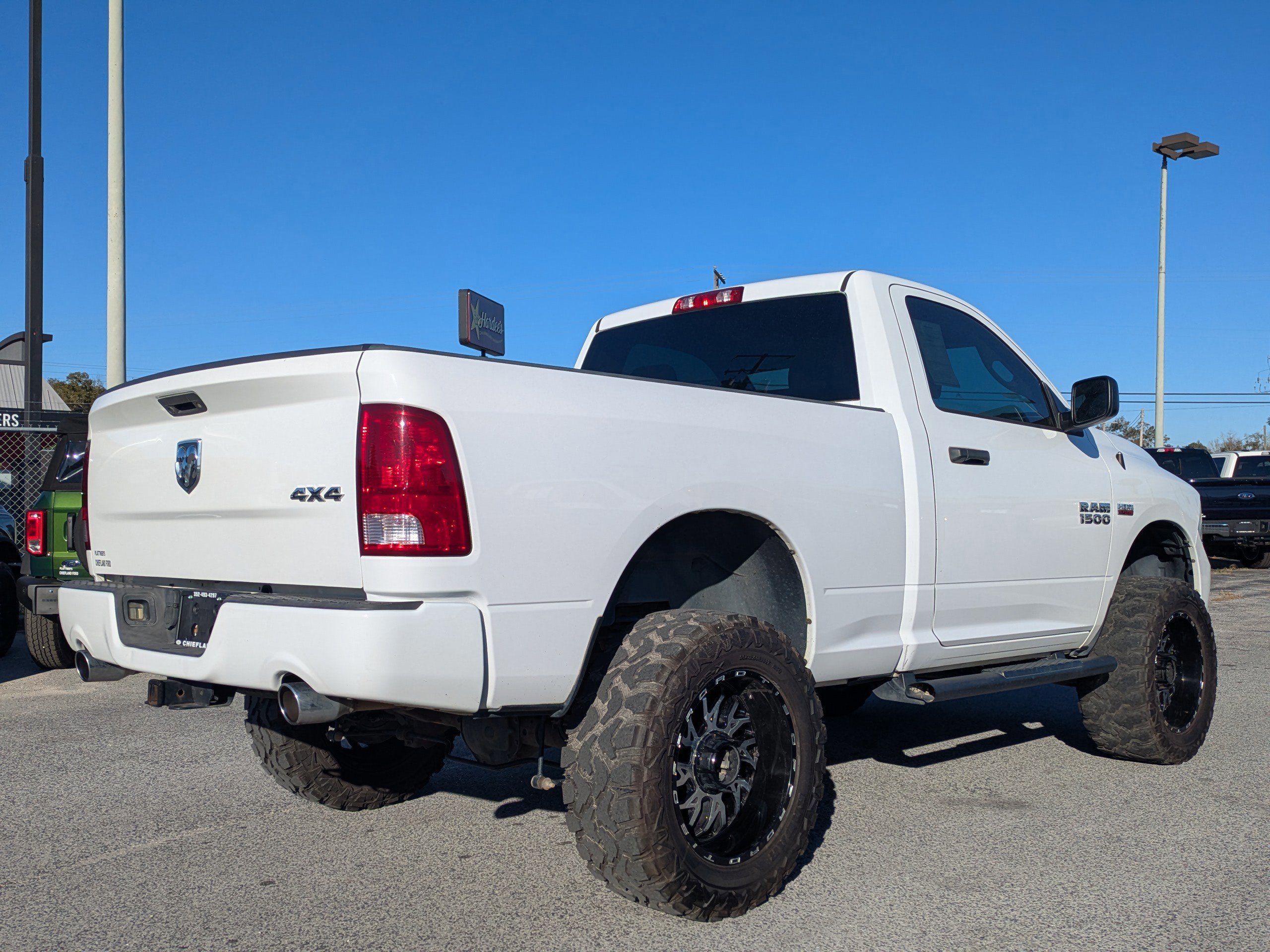 Used 2018 RAM 1500 Express image 5