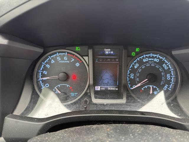 Used 2018 Toyota Tacoma TRD Off-Road image 11